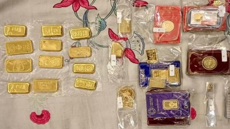 Chandigarh News Cbi Raids on IRS Officer Amit Kumar Singhal House Seizes Gold and Cash Details in Hindi