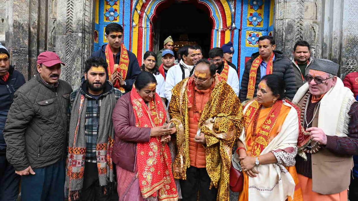 Rekha Gupta is the first Delhi CM to visit Kedarnath after the formation of Uttarakhand