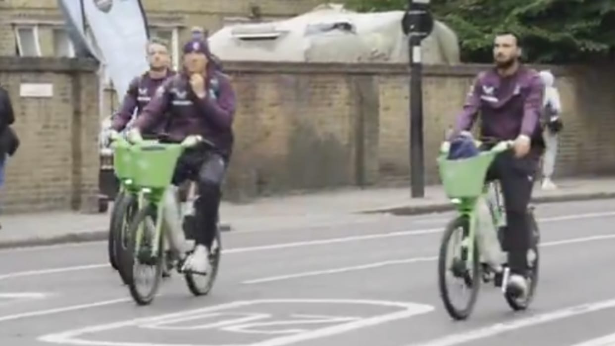 England players arrive on cycles start of 3rd ODI was delayed after West Indies were stuck in heavy traffic