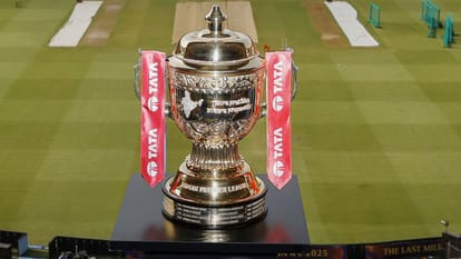 Ipl 2026:लगातार तीसरी बार विदेश में होगी आईपीएल की नीलामी! अगले महीने इस दिन हो सकता है मिनी ऑक्शन; जानें - Details Of Ipl Mini Auction Ahead Of 2026 Season Date And