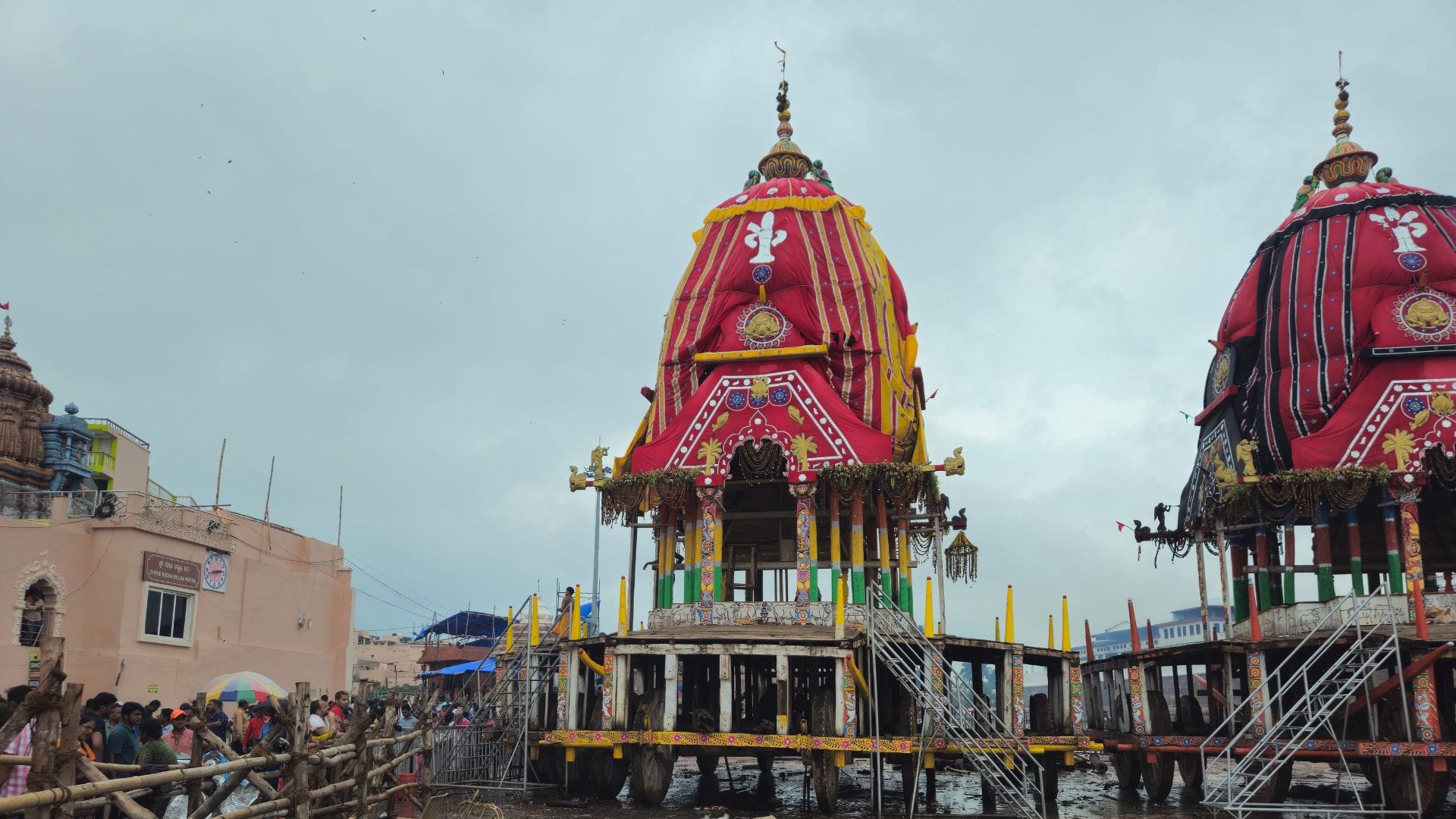 Jagannath Ratha Yarta 2025 Why Unmarried Couples Are Not Allowed Entry in Temple Rules Facts in Hindi
