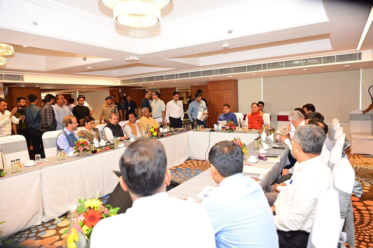 Uttarakhand: Nitin Gadkari held a meeting, said- national highways will be widened, elevated roads will also b