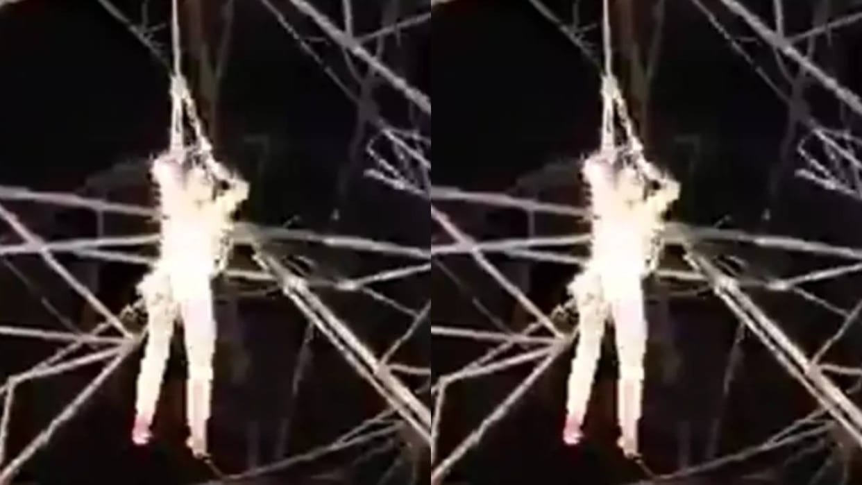 Raebareli Man Climbs 40 Foot Transmission Tower After Argument With Girlfriend Video Goes Viral