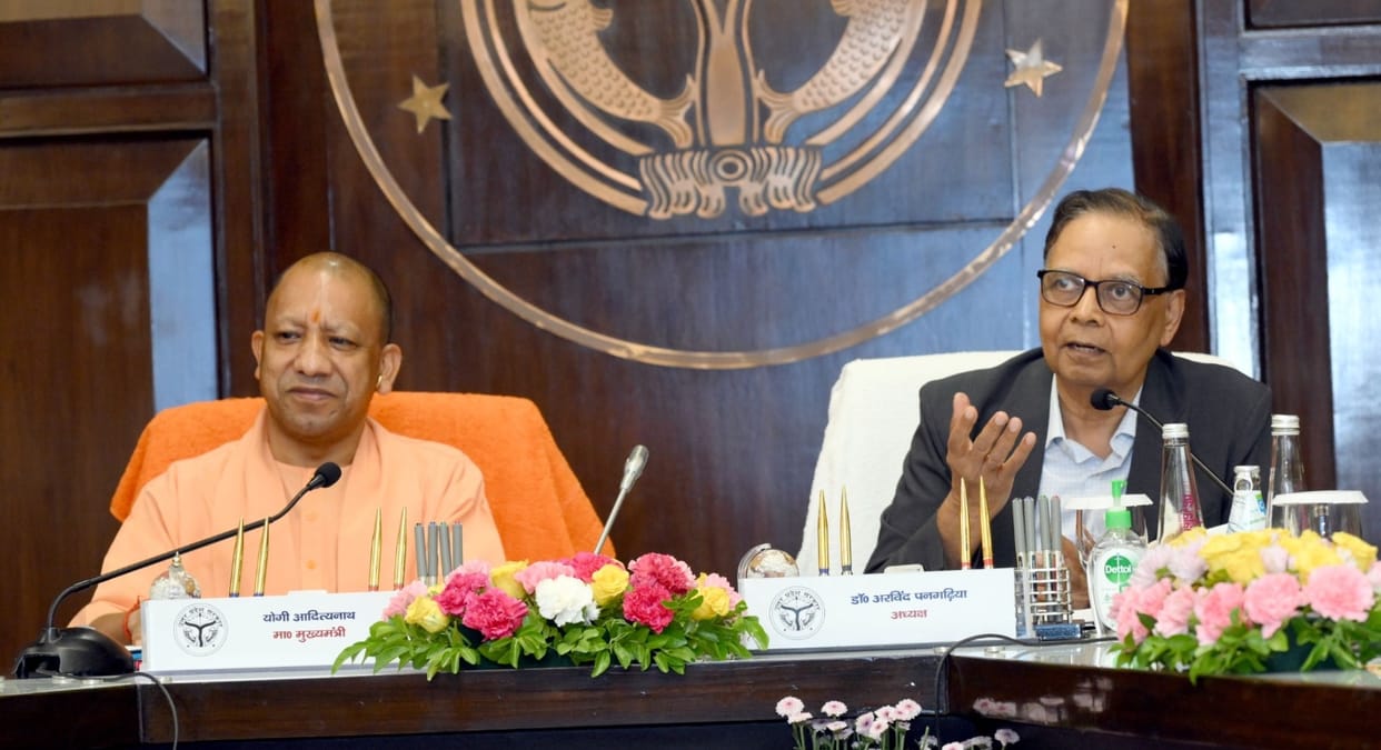 UP needs more funds ruling opposition parties unitedly made this big demand from Finance Commission