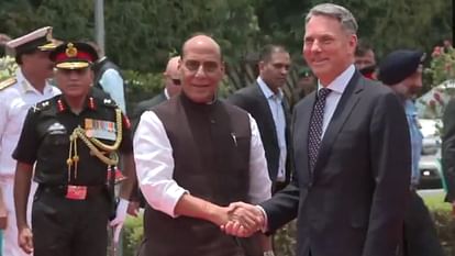 Richard Marles In India: ऑस्ट्रेलिया के डिप्टी PM मार्ल्स और राजनाथ सिंह की मुलाकात; सैनिकों को दी श्रद्धांजलि Australia Dy PM Richard Marles India Visit Updates Meeting Rajnath Singh and other program news in hindi