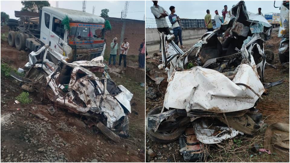 MP Accident News Truck Overturns On Car In Jhabua Nine Killed News in Hindi