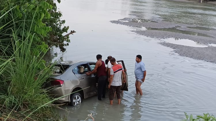 Roorkee: मंगलौर में बड़ा हादसा...मोहम्मदपुर झाल के पास अनियंत्रित होकर गंगनहर में गिरी कार, कारोबारी की मौत