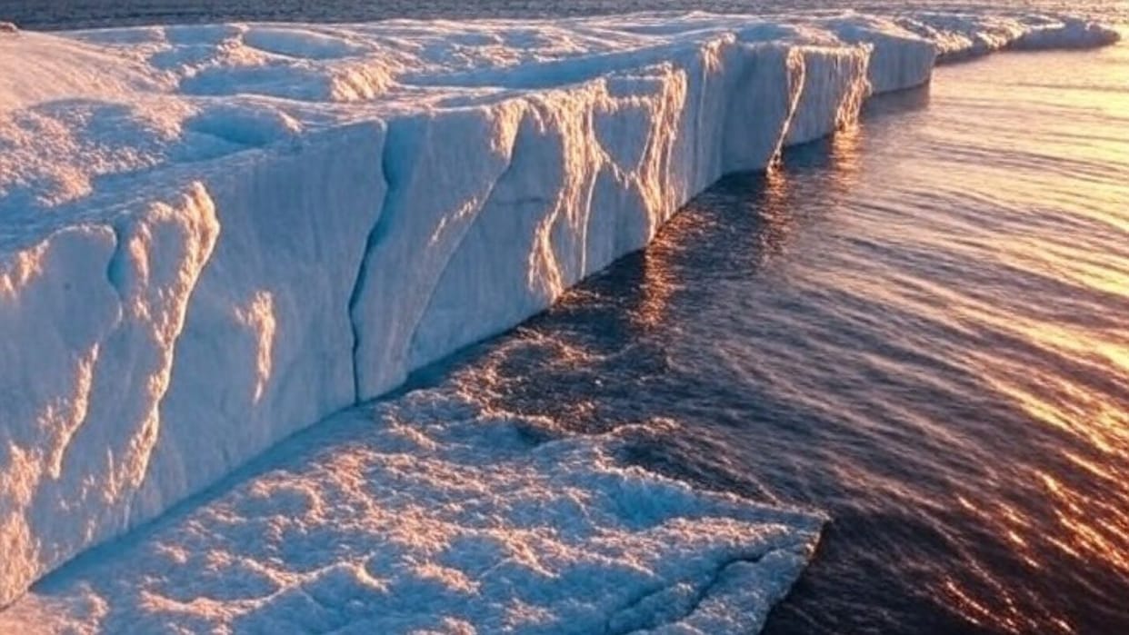 Antarctica Hectoria Glacier Collapse: 8 Km Retreat in 60 Days, Half Ice Lost, Raising Climate Change Alarms