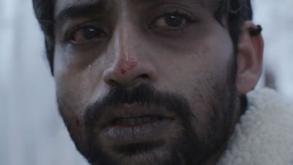 Stolen 2025 Movie Review in Hindi by Pankaj Shukla Karan Tejpal Abhishek Banerjee Shubham Vardhan Mia Maelzer