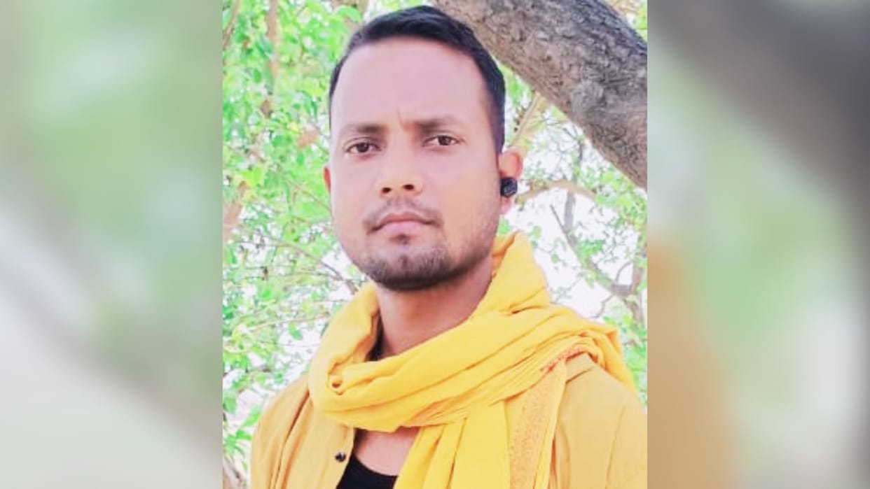 love affair case young man murdered with weapon in azamgarh FIR lodged against mother and two brothers