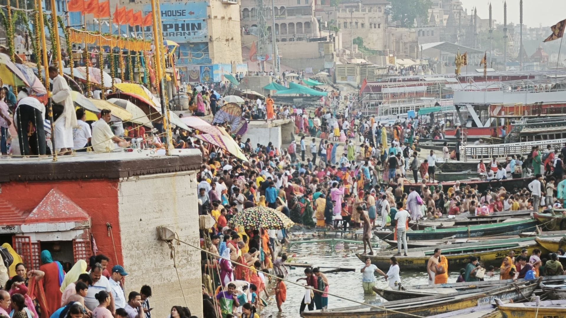 Ganga Dussehra 2025 Lakhs of devotees took holy dip in Kashi