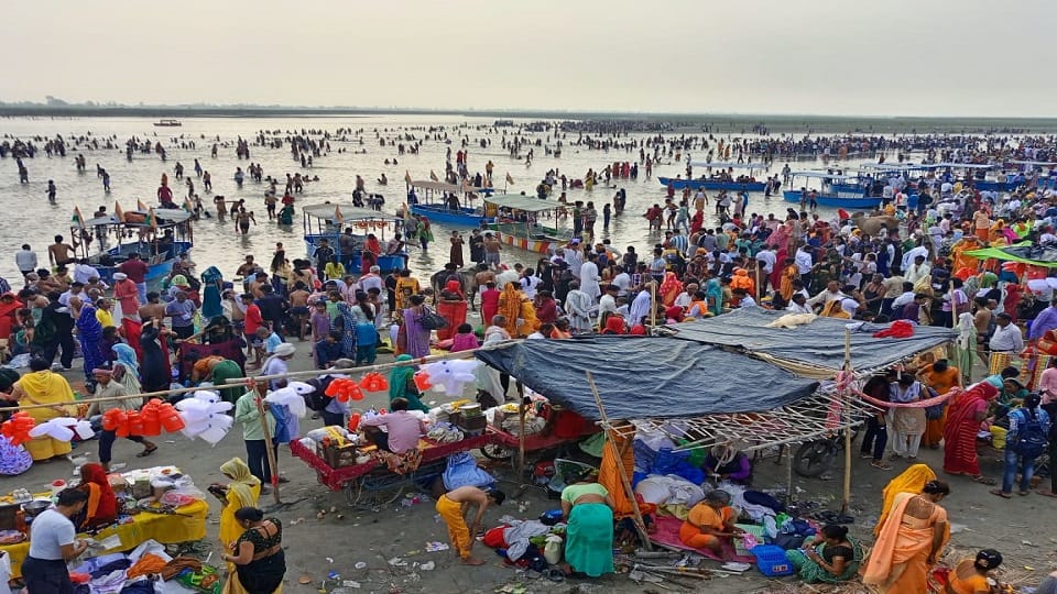 Ganga Dussehra 2025 Devotees Take Holy Dip In Ganga