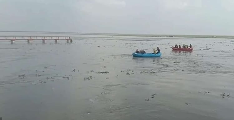 Bihar News: कोसी नदी हादसा; नेपाल सशस्त्र पुलिस के दो गोताखोर लापता, रेस्क्यू ऑपरेशन जारी