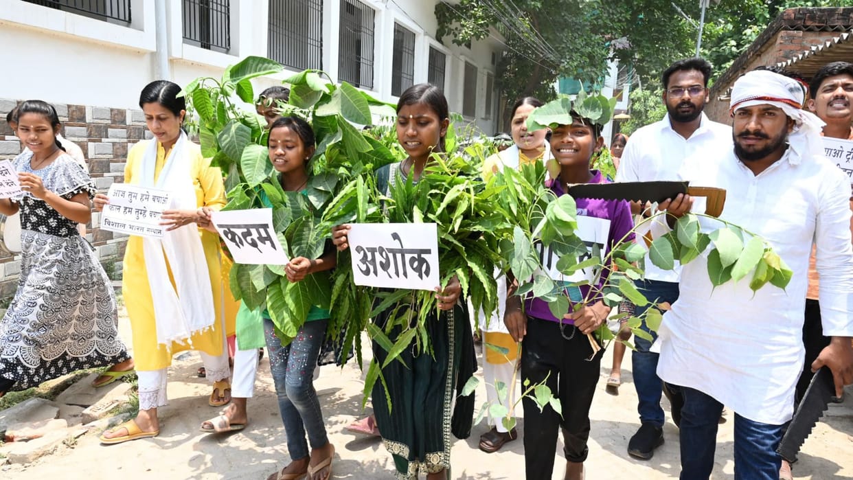 Trees formed union in varanasi Kathal Gupta bargad Singh Jamun Choubey expressed pain