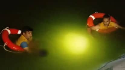 Sikar: 2 innocent children drowned in a pond in the field, Civil Defense conducted a rescue operation at night