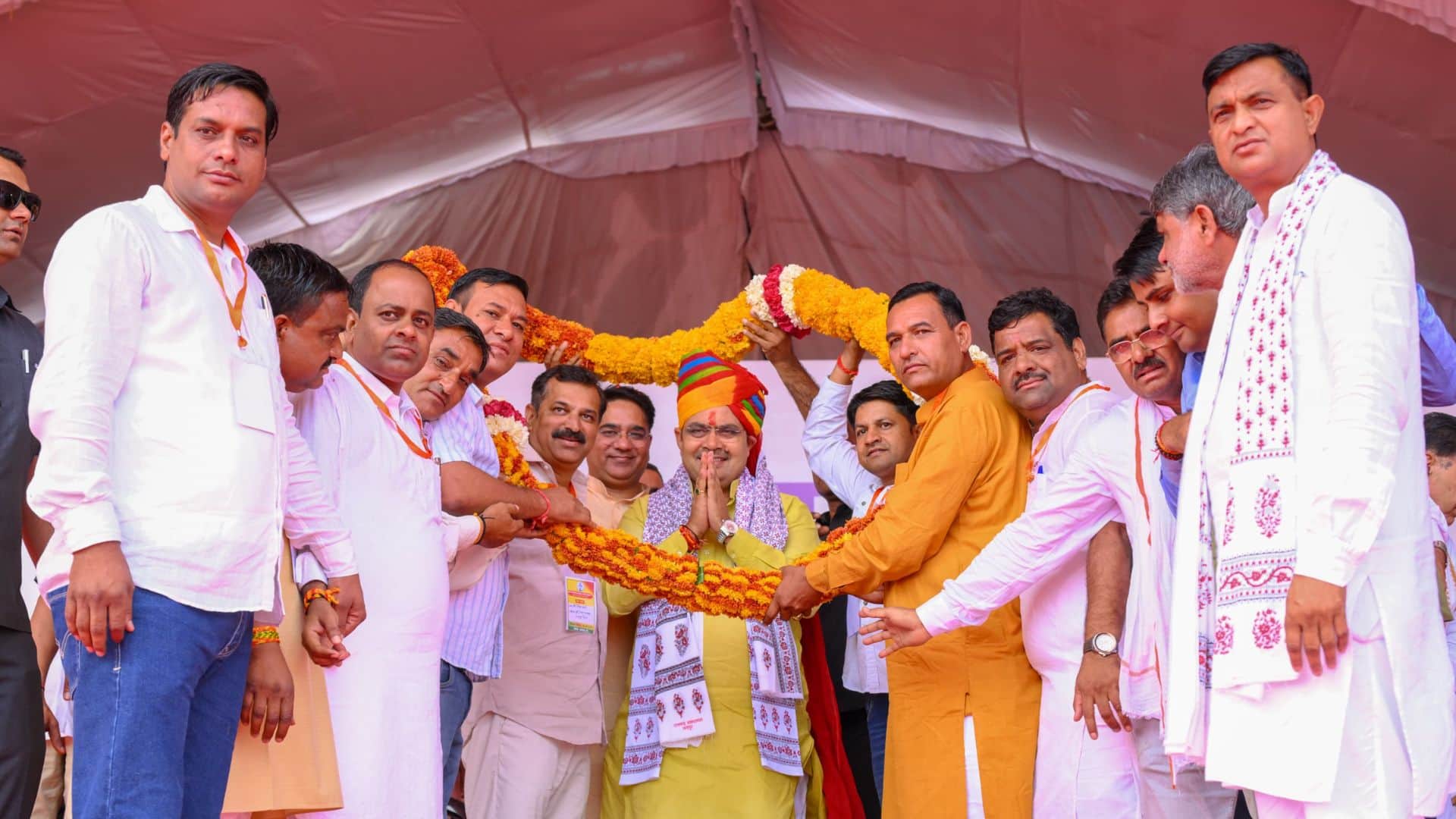Vande Ganga water conservation-public campaign launched, Chief Minister did shramdaan at Ramgarh dam