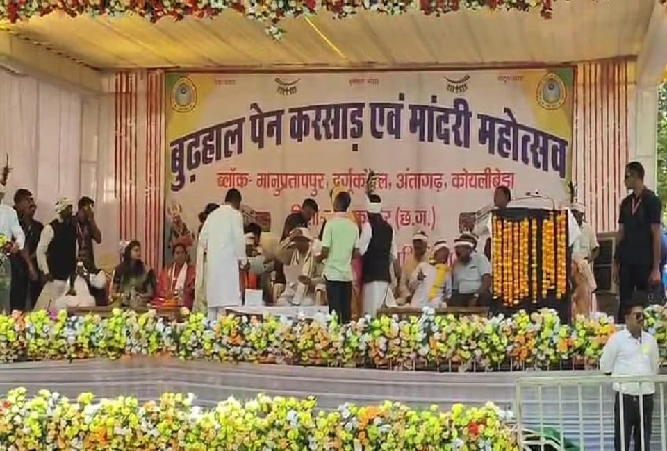 Chief Minister Vishnudev Sai participated in Budhalpen Karsaad and Mandri Festival 2025 in Kanker