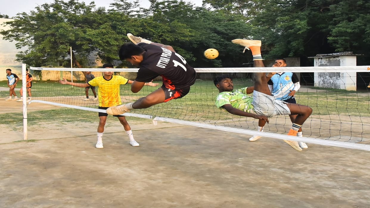 craze of Sepak Takraw game is increasing in Bareilly