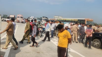 Bijnor: Toll worker's toll got stuck in the fan of generator, died due to head collision, followed by fighting