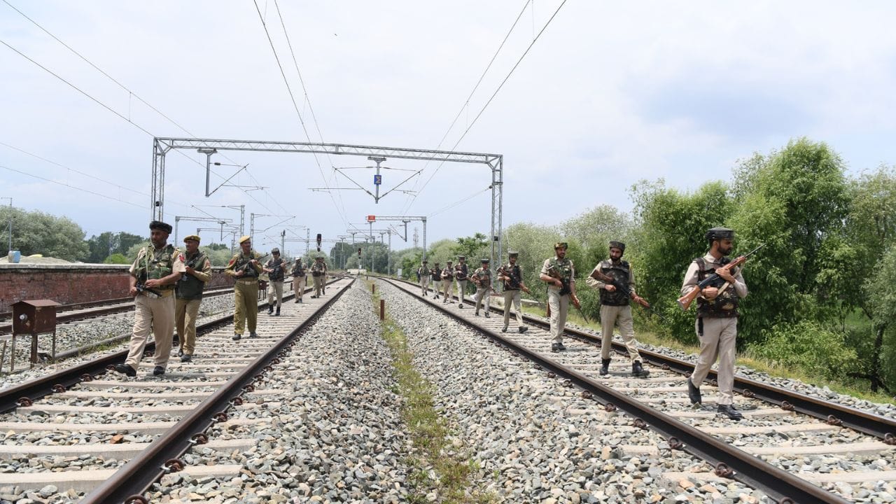 Security beefed up on Srinagar-Banihal rail track before inauguration