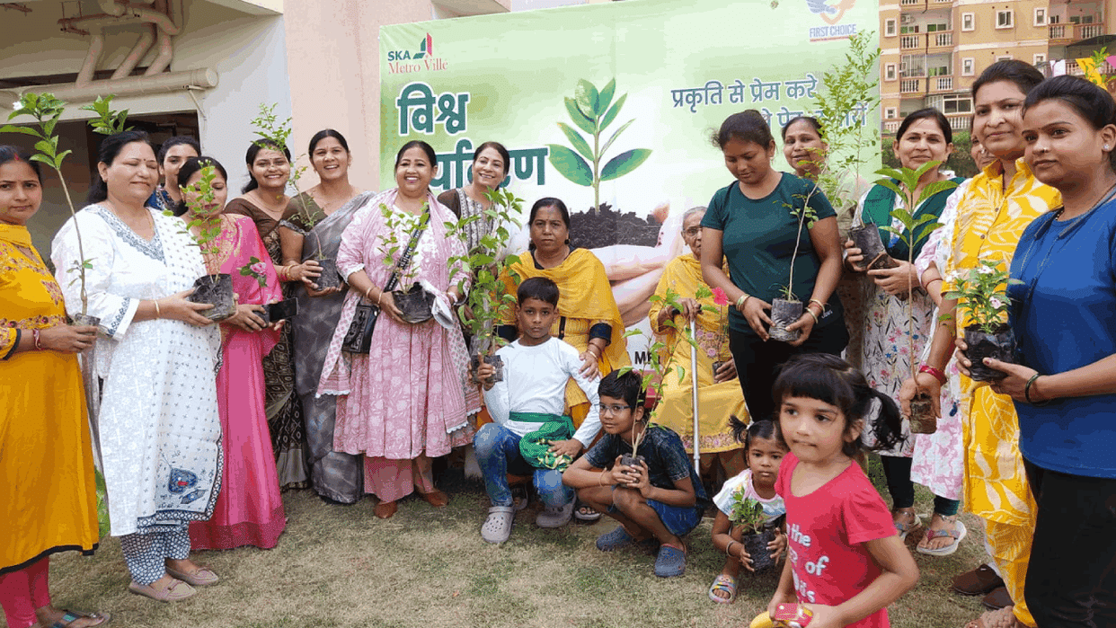 World Environment Day Greater Noida residents took an oath to keep city green by planting trees