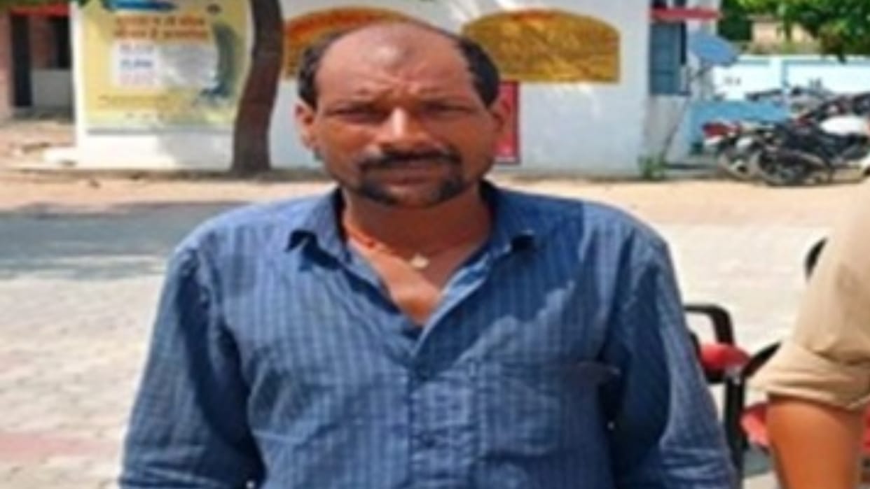 Wife murdered by strangulation accused husband arrested in Lakhimpur kheri