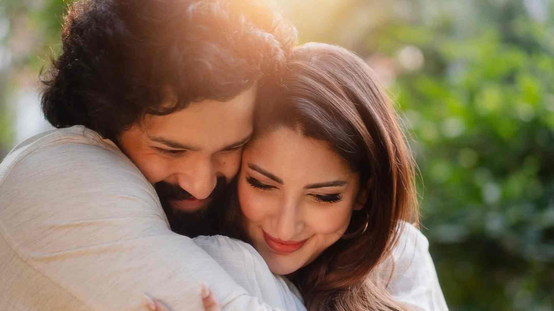 Who Is Akhil Akkineni wife Zainab Ravdjee Know About artist career and native Place