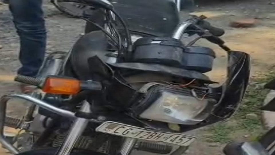 Father going to pick up his son from bus stand dies in a road accident family members in bad condition after