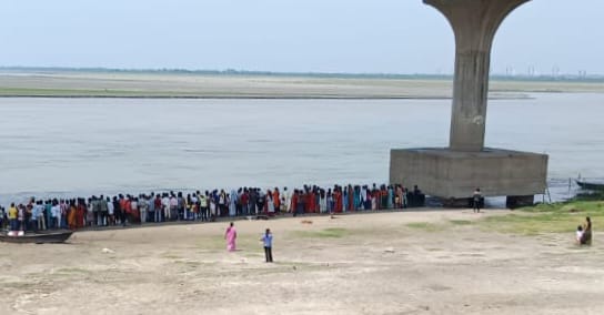 Patna News: Two teenagers drowned while bathing in Ganga, SDRF engaged in search of missing teenagers