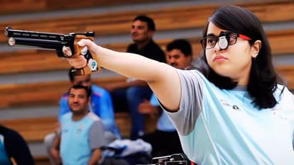 sumedha pathak made world record in para shooting won medal in South Korea