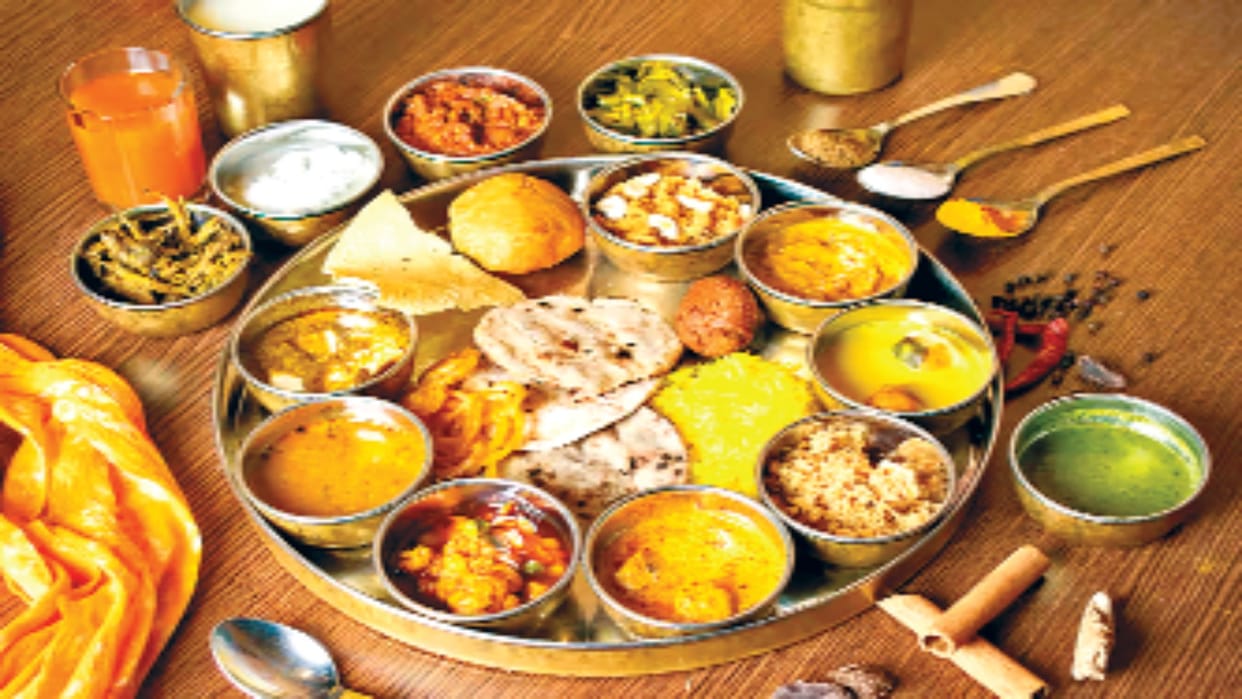 Crisil report relief due to reduction in prices of vegetables and chicken News In Hindi