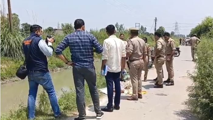 Meerut Murder Case Aastha talking to a friend on mobile mother strangled her to death and cousin cut her neck