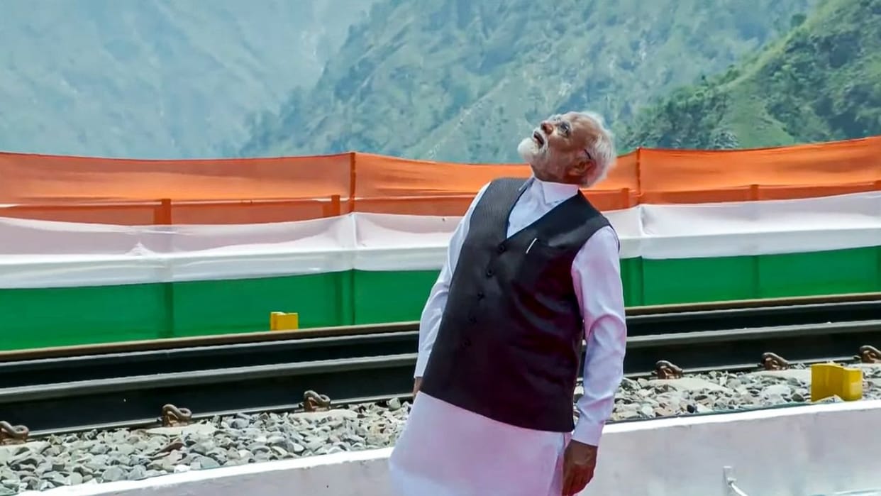 New history of railways: Vande Bharat will run on Chenab Bridge, PM Modi said- now development will not stop