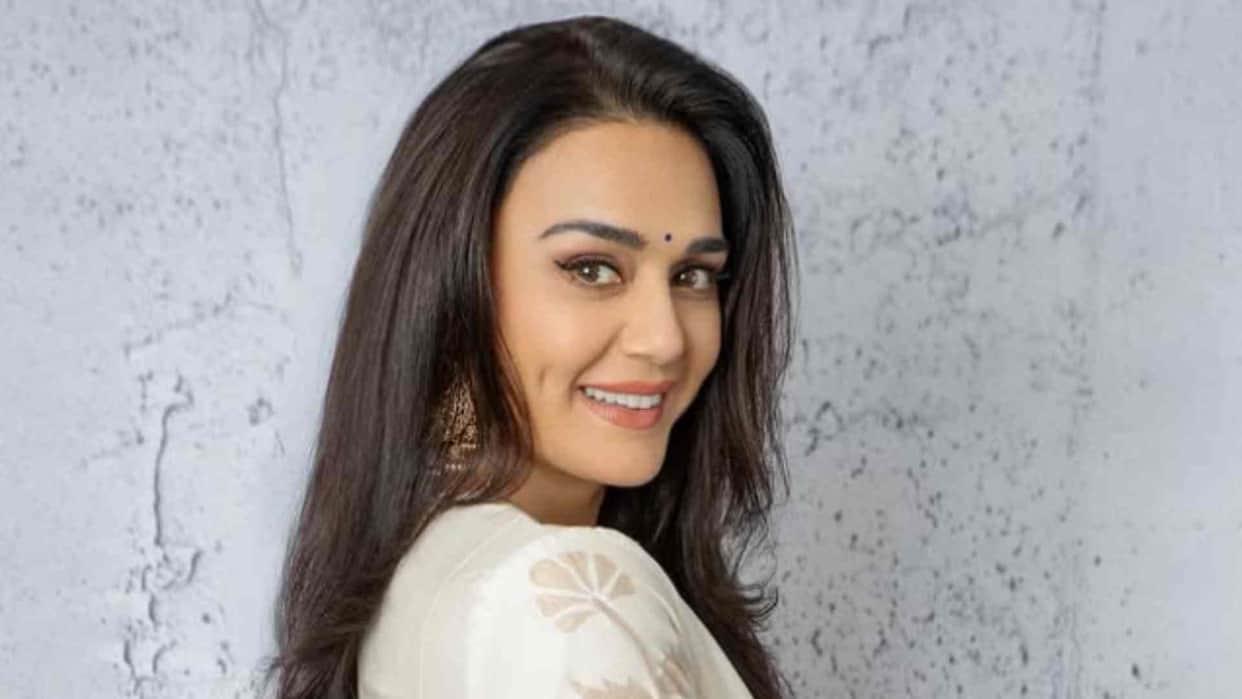 Netizens Reaction on Preity Zinta Post after her team Punjab Kings loss ipl final in Shreyas Iyer captaincy