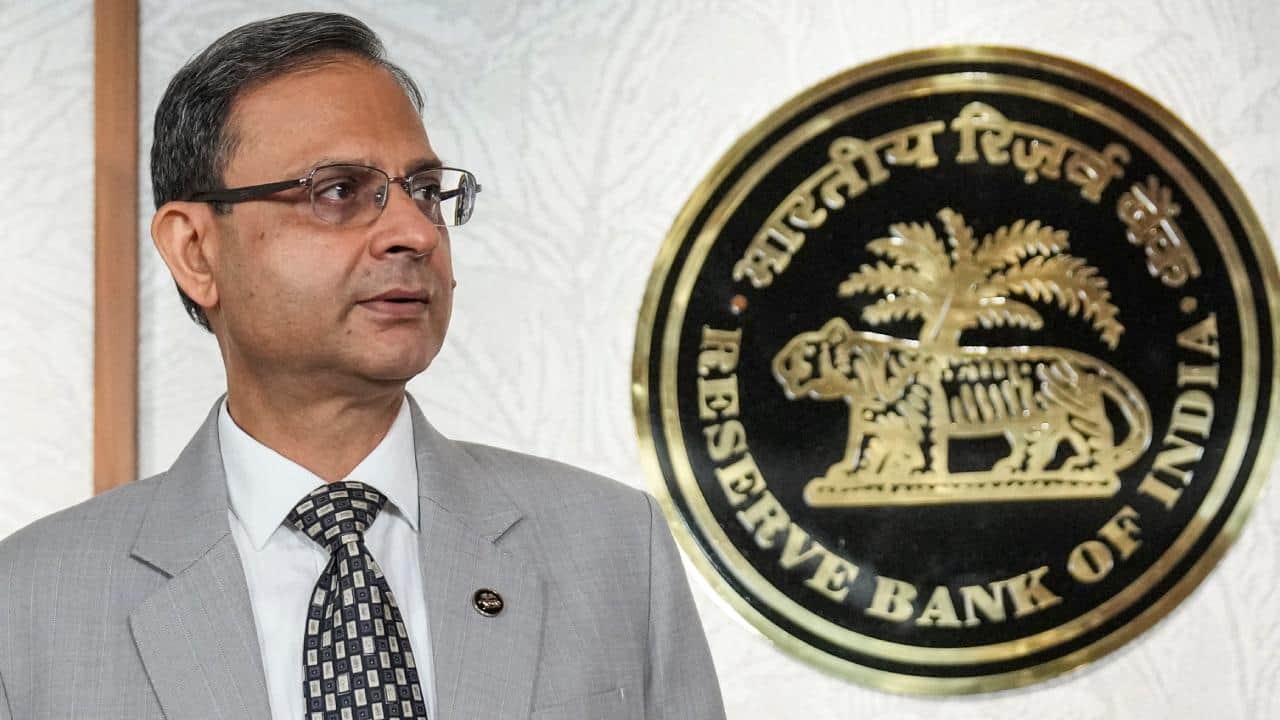 आरबीआई गवर्नर संजय मल्होत्रा
