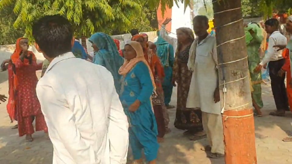 Four hours of terror in village: bloody hunter came out of the field, screams and cries... stampede and death