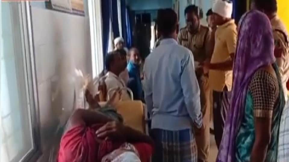 अस्पताल में भर्ती घायल