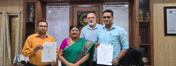 Agra University signs agreement with Bundelkhand University will cooperate in academic work and research
