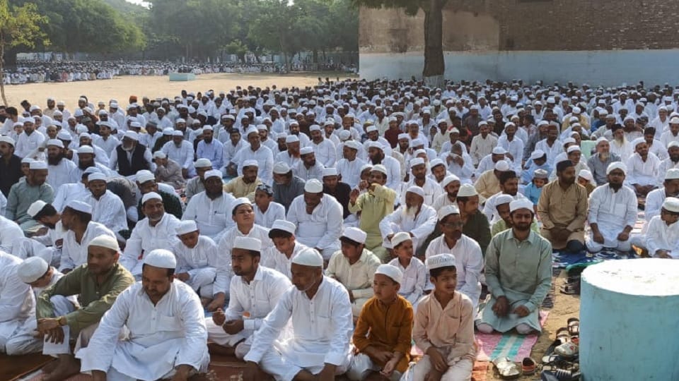 Celebration of Eid ul-Adha 2025 in Saharanpur Hindi News