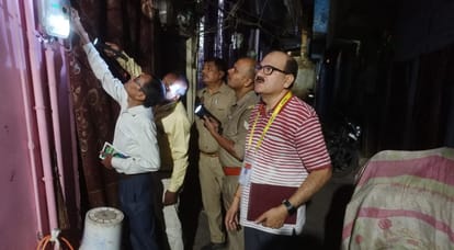 Kanpur Electricity theft detected in five houses report filed action taken on the instructions of Kesco MD