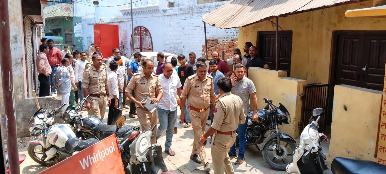Meerut: Sacrificial Remains Spark Controversy in Sardhana, Municipal Staff Accused