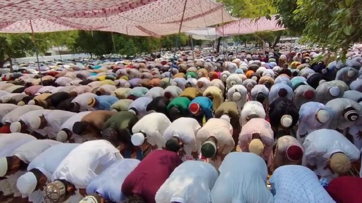 Eid ul adha 2025 People Namaz offered in Idgahs and mosques in Bareilly