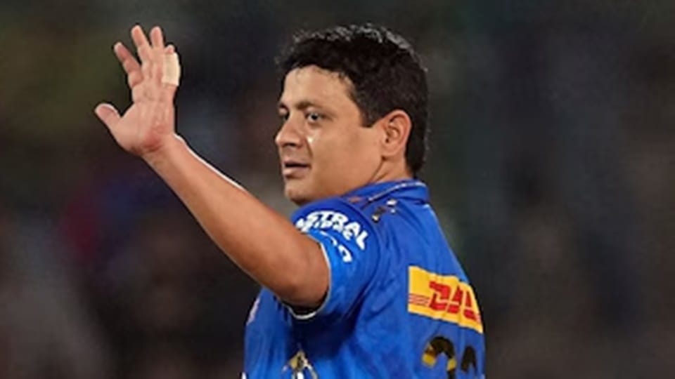 Cricketer dies after heart attack while playing cricket in moradabad