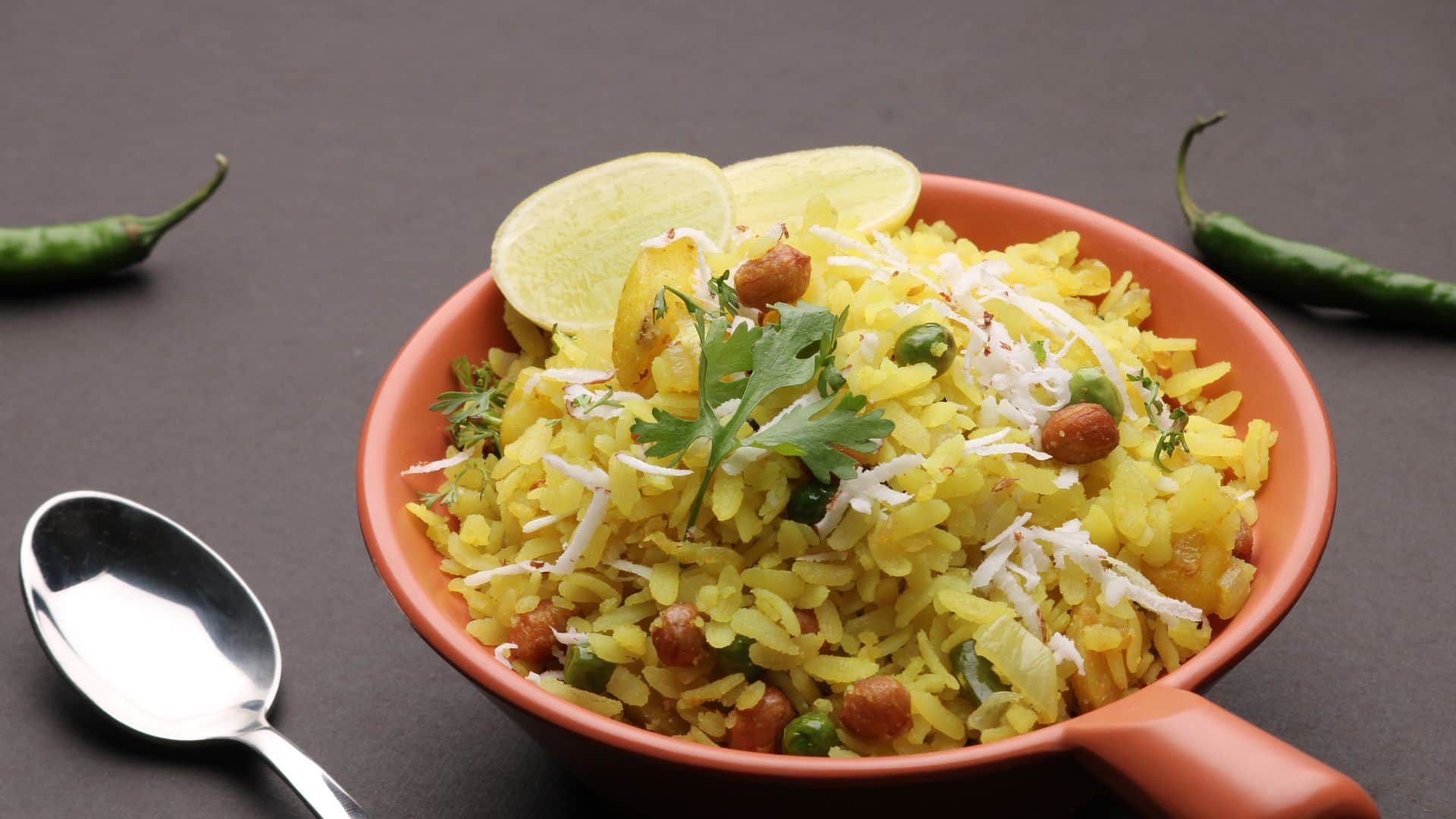 World Poha Day know benefits of eating poha in breakfast in hindi