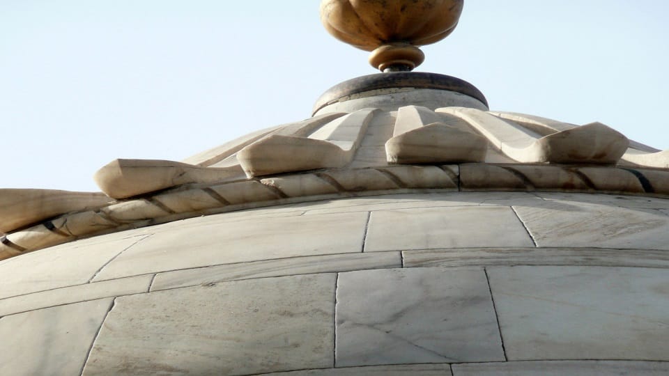 water leak from roof in main mausoleum of Taj Mahal