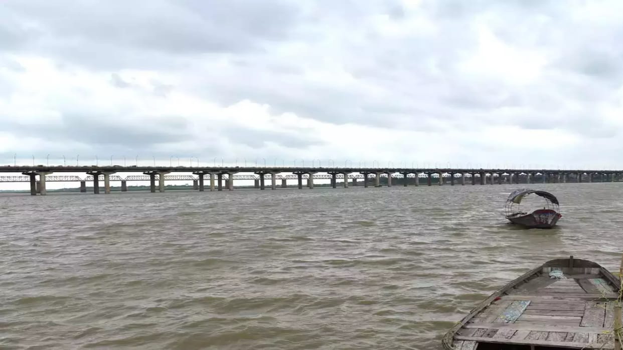 Yamuna water level increased by six inches in two days, relief from drinking water crisis