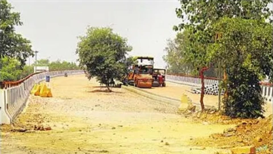 Approval to remove trees obstructing the flyover being constructed at Nandnagari-Gagan Chowk