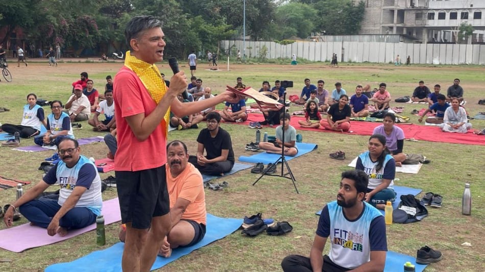 Indore news fitness challenge in Rambagh: Dr. Bharat Rawat explains 5S exercise formula for a healthy heart