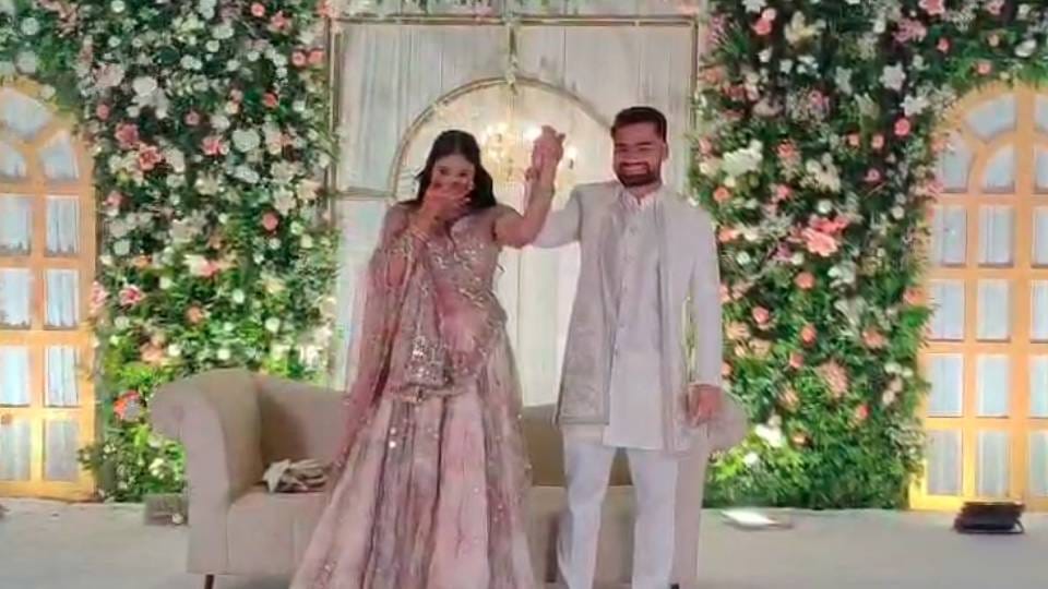 Rinku-Priya Engagement: Big personalities gathered in Lucknow for Rinku-Priya's engagement see 10 photos