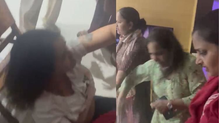 लड़ाई का लाइव वीडियो: बैक करते समय गाड़ी से टकराई कार, महिलाओं ने घर में घुसकर महिला से की मारपीट; एक घायल